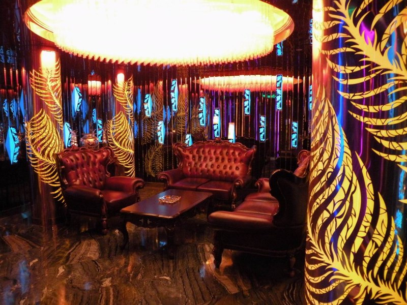 保山商务ktv消费攻略详解-龙陵县ktv预订